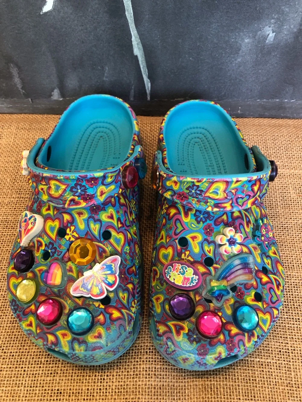 Crocs x Lisa Frank Clogs sz J2